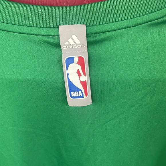 BOSTON Celtics  NBA ADIDAS Long Sleeve WARM UP Jersey 2xl - Picture 9 of 9